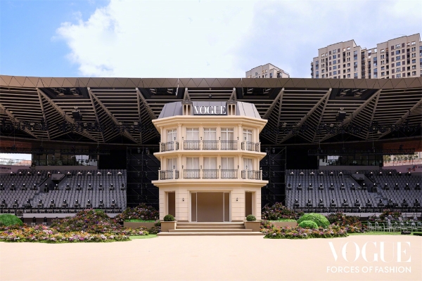 2025VOGUE时尚之力盛会: 百花齐放序新章