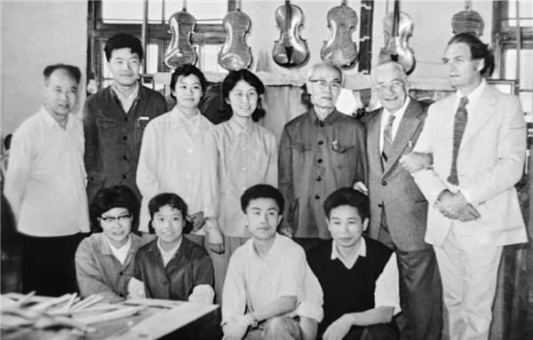 匠心筑梦，弦歌百年——纪念中国提琴制作宗师朱象教先生 