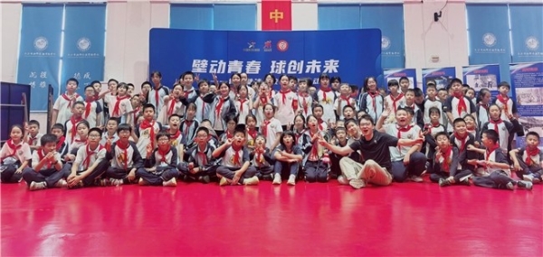 壁动青春,球创未来:世界壁球日校园体验活动在长沙德成学校成功举办