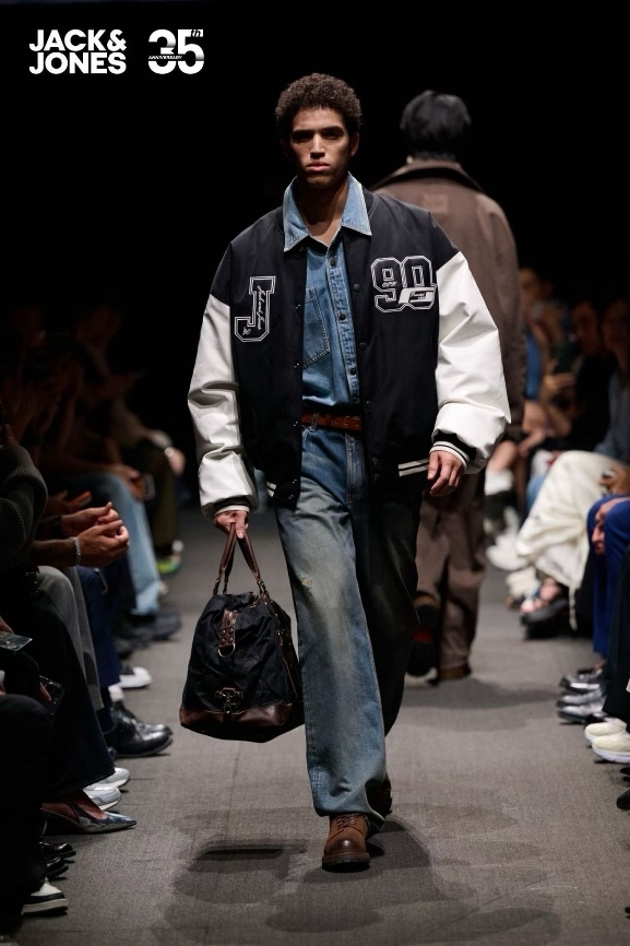 [ 向上穿越 · 无界新境 ] JACK & JONES 35周年时装秀 