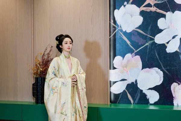 我乐家居跨界联名复刻蒋梦婕新家，轻高定第一品牌引领东方新美学 