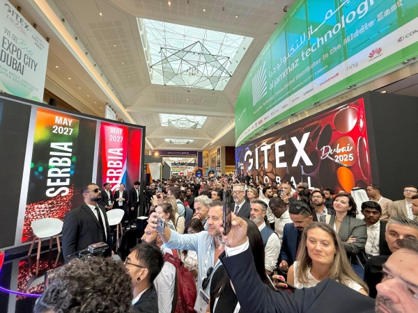 GITEX 2025现场直击：云深处山猫M20智能安防巡检与应急消防解决方案引瞩目