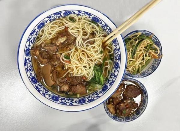 重阳敬老传美德,红色记忆励初心 | 思乐得重阳系列活动温暖启幕,共叙家国情怀