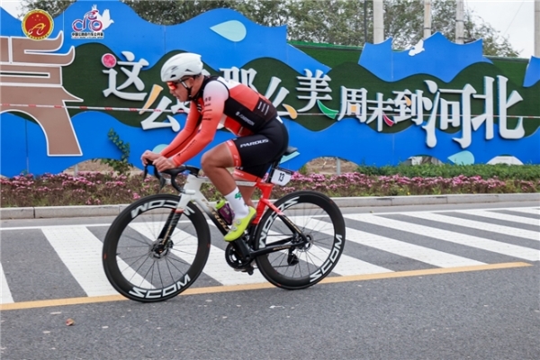 2025中国公路自行车公开赛（衡水站）鸣笛开赛