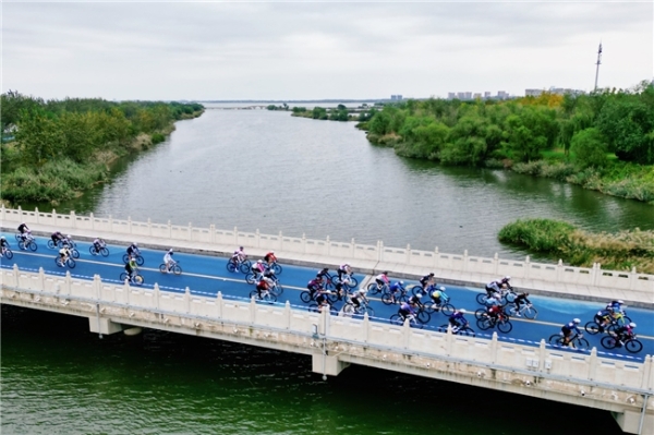 2025中国公路自行车公开赛（衡水站）鸣笛开赛