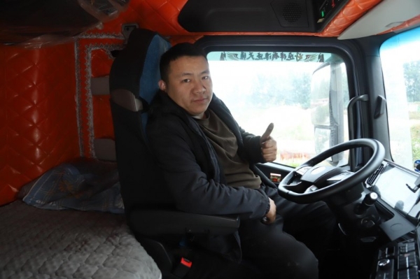 百公里气耗28.2kg!欧曼银河5M 14N 510马力燃气车煤炭场景运营全纪实