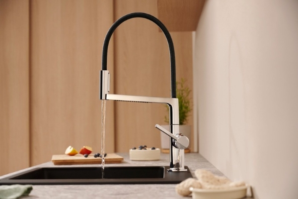 汉斯格雅沄雨厨房龙头上市,联合硕科SCHOCK推出晶莹厨房套装,打造精致厨房好搭档