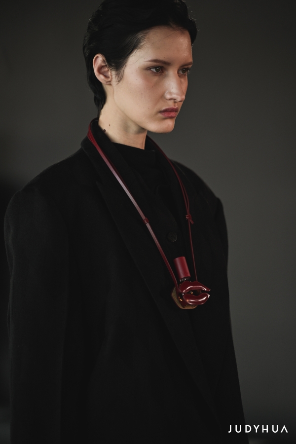 冬季取暖不将就!TCL小蓝翼 P6Plus“全域风”让全屋暖得均匀又舒适