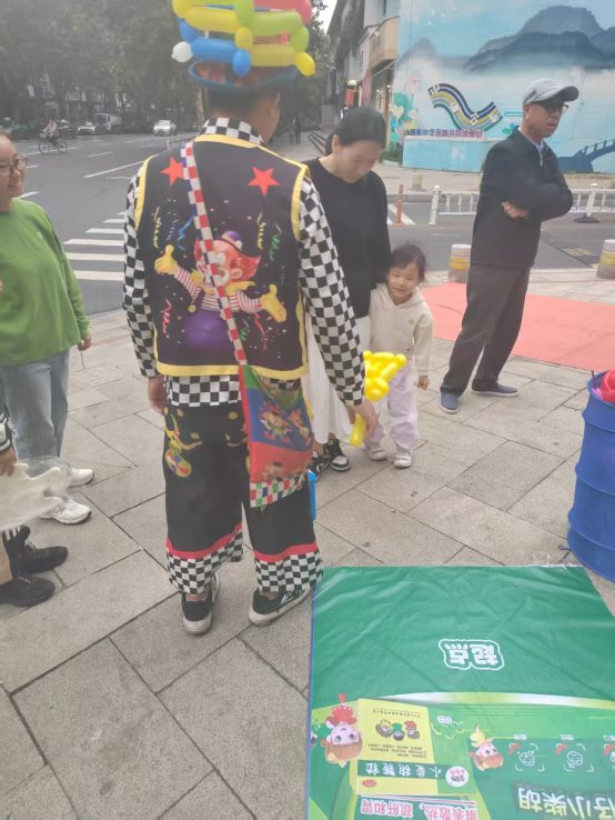 王老吉药业联合杭州海王星辰健康药房路演活动