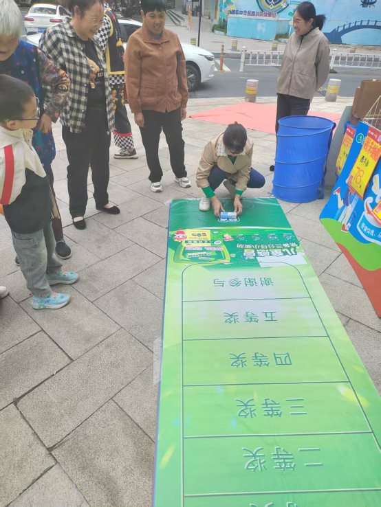 王老吉药业联合杭州海王星辰健康药房路演活动