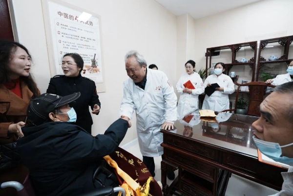 王三虎经方抗癌云南基地落地圣爱,铸就西南中医抗癌新高地