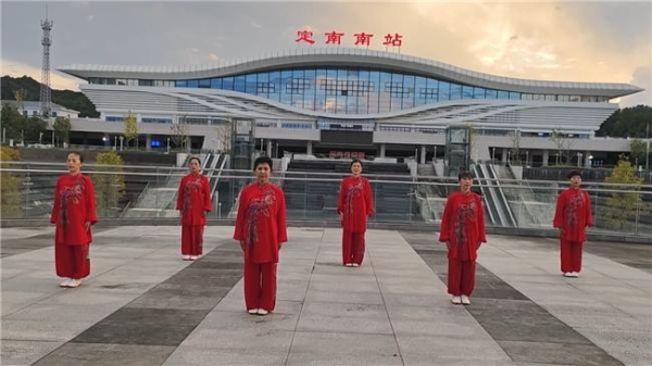 健身气功·八段锦线上系列赛收官,全民健身热潮再升级