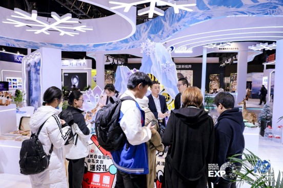 十年辉煌路 携手向未来 2025年国际冬季运动博览会圆满落幕 