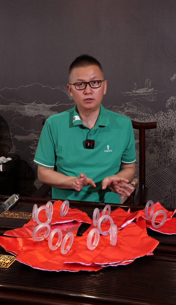 祥祯福—收藏级翡翠品牌推出“私人定制服务”，让翡翠成为一生信物 