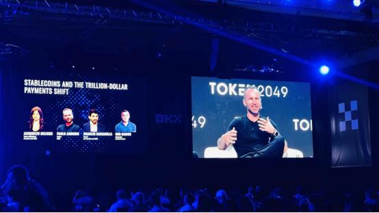 Token2049 新加坡热议：DAT 与稳定币引领浪潮，AI 加速重塑全球金融信任 