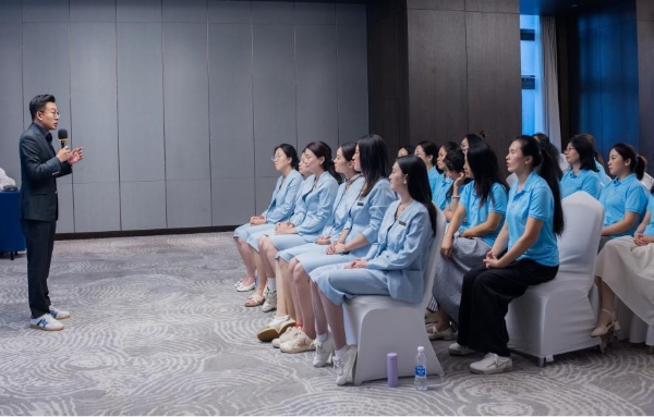 世界精神卫生日：心理学专家王澄栋解析心理服务 “人人可及” 的破局路径与未来图景 