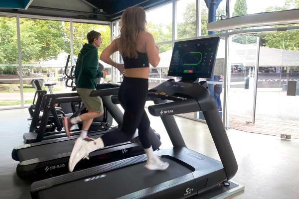 舒华体育亮相Fitex 2025巴黎展，以中国智造链接全球健身市场 