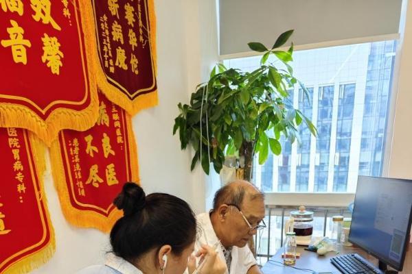 大医精诚，润物无声——赵学盛医生三十余载的医者情怀与患者口碑 