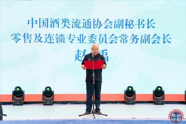 全城共饮1.3万杯啤酒，10万人打卡，优布劳熬菜啤酒嘉年华引爆邯郸 