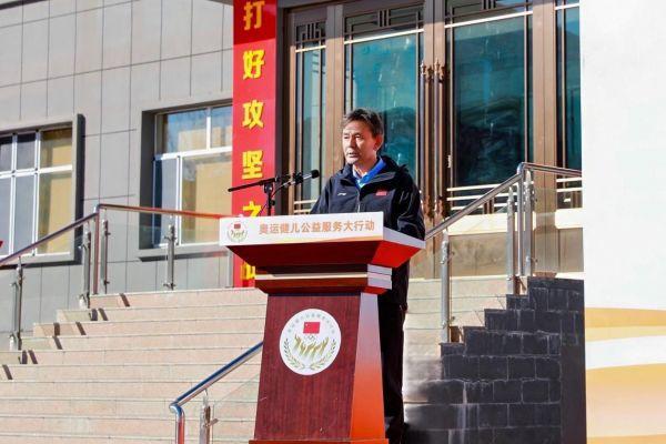 冰雪砺青春 同心铸荣光 2025年“奥运健儿公益服务大行动”走进新疆阿勒泰