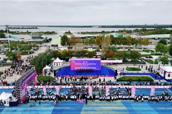 2025中国公路自行车公开赛（衡水站）鸣笛开赛
