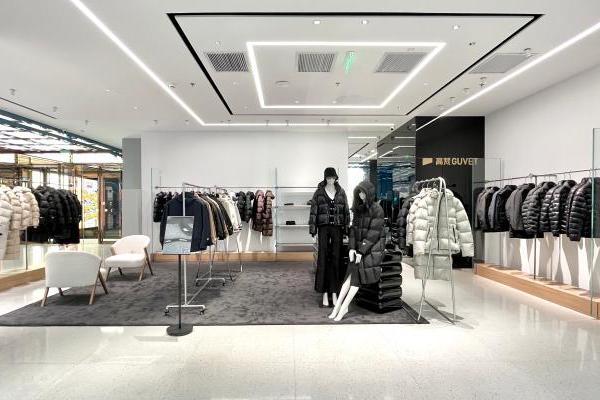 线上霸榜，线下封神：高梵爆款销量背后的全域增长引擎 