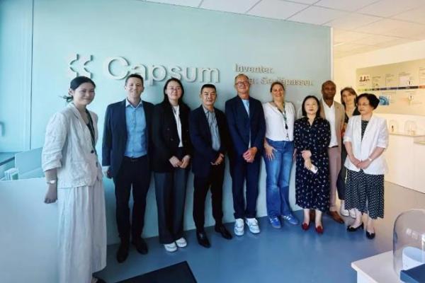 14 项科研成果亮相 IFSCC2025，珀莱雅助力中国美妆升级 