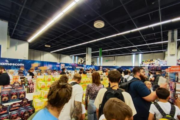 潮玩品牌OHKU在欧美突围，或成为下一个泡泡玛特 