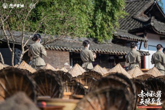 非遗圈粉年轻人！秋油大典与艺术礼盒焕活千年技艺 