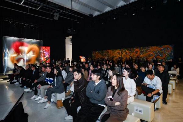 首个双城冠名城市地标！北京、重庆华熙LIVE场馆正式升级为「华熙生物·润百颜ECM中心」 