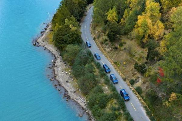 纵横G700林芝行：在雪域江南书写豪华越野新章 