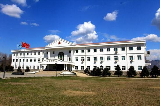 一杯“三元北京鲜牛奶”的70年坚守：三元用自有奶源筑牢品质护城