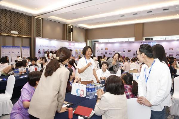 解码“心理行业黄埔军校” ：灵动生活集团幸福心理商学苑多维赋能 重塑行业新生态 