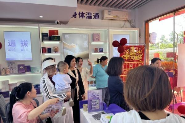 俏妃的“AI野心”：以云智护机器人技术撬动千亿女性健康市场 
