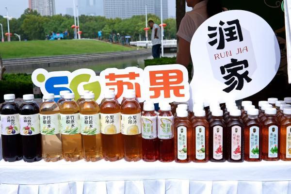 聚势夺魁，大吉大利！三胖蛋落子上海，高端瓜子领导品牌，开启快销品行业新征程！