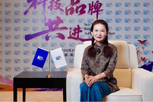 新华网专访华熙生物董事长赵燕：从制造到创造，科技创新驱动品牌高质量发展 