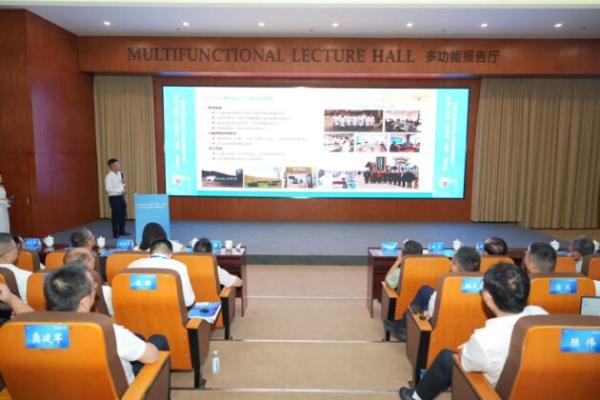铁骑力士亮相 “四新” 发布会：科技赋能，助力种业从 “新赛道” 向 “主赛道” 跨越 