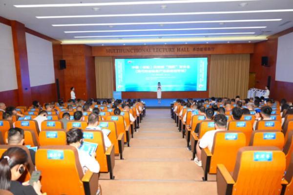 铁骑力士亮相 “四新” 发布会：科技赋能，助力种业从 “新赛道” 向 “主赛道” 跨越 