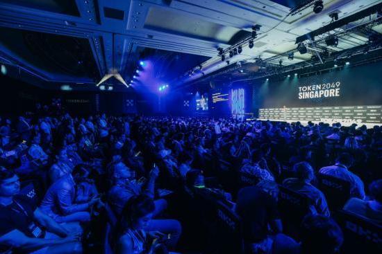 Token2049 新加坡热议：DAT 与稳定币引领浪潮，AI 加速重塑全球金融信任 