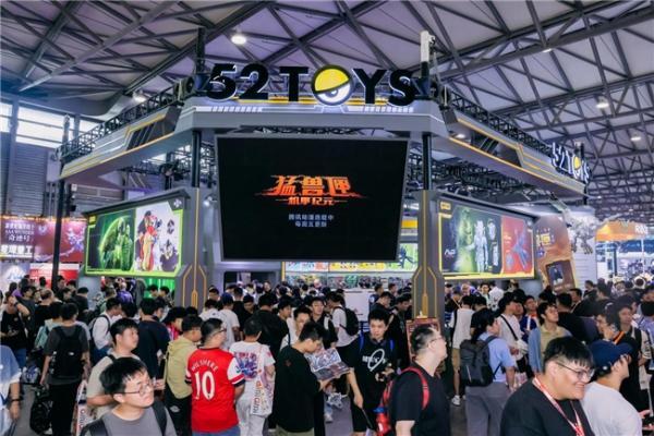 52TOYS亮相WF2025上海 多款重磅硬核玩具新品掀抢购热潮 