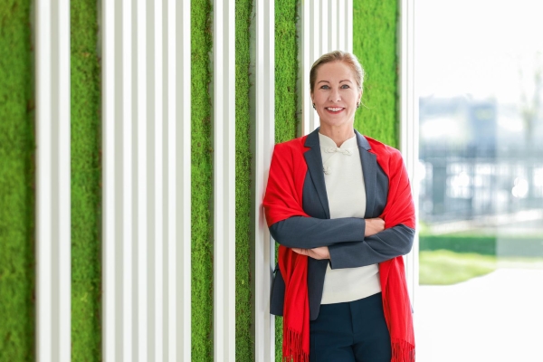 NEXT ERA耀世发布：重塑中国长途运输价值标杆 