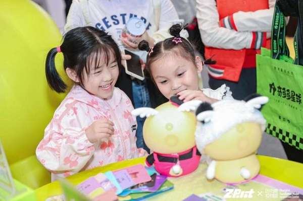 早教机推荐｜WTCC 焦点款！奇多多 AI 学伴：陪伴是标配，实用才是核心 