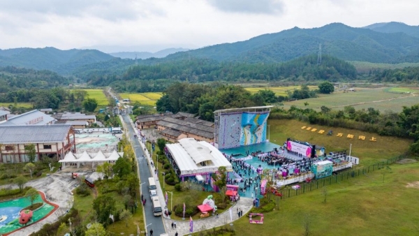 完美收官：2025年全国青少年U系列攀岩联赛（江西全南站）举行 