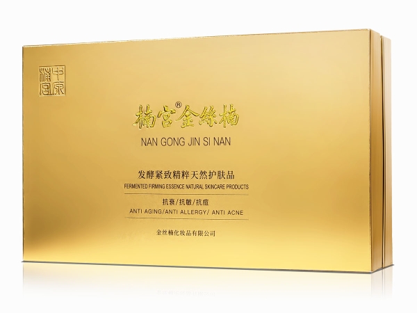 蜀山兀，阿房出：金丝楠木国家的金色脊梁