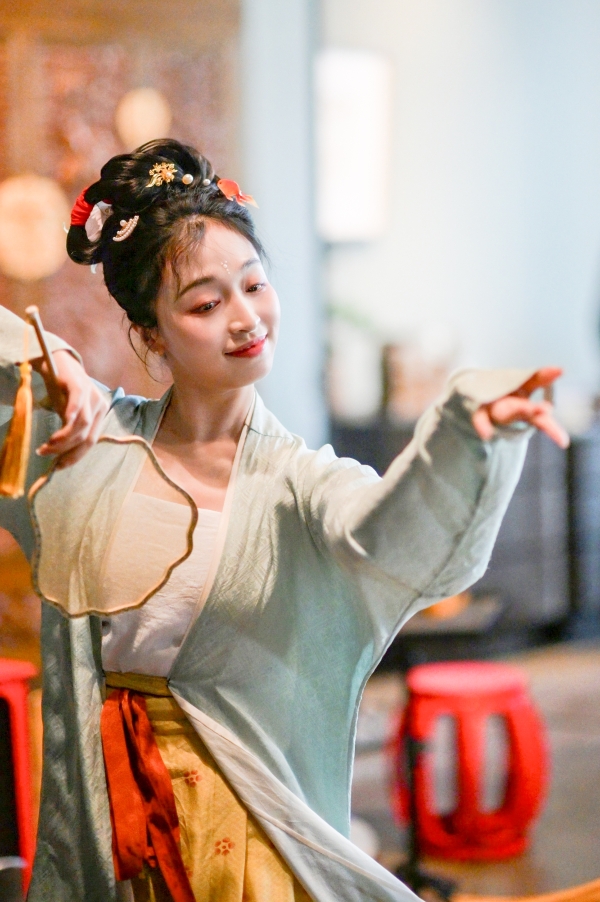 新启丨楠书房深圳全新形象店启幕 雅境新呈，欢迎莅临 