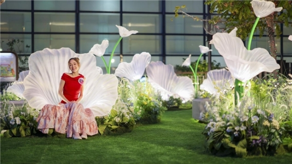 香港沙田新城市广场「星夜愿语光影汇演」打造梦幻圣诞 