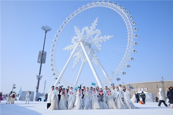 哈尔滨冰雪婚礼背后的四季沐歌空气能，正在向下扎根、向上生长