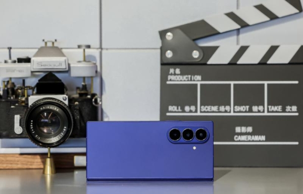 专业级智慧影像 用三星Galaxy Z Fold7镜头捕捉秋冬层次 