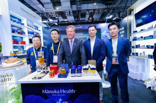 全球最大麦卢卡蜂蜜生产商落地进博会，推动中新健康产业深度合作 