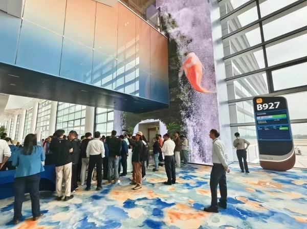 广州白云国际机场T3航站楼正式启用 利亚德打造智慧出行新体验 